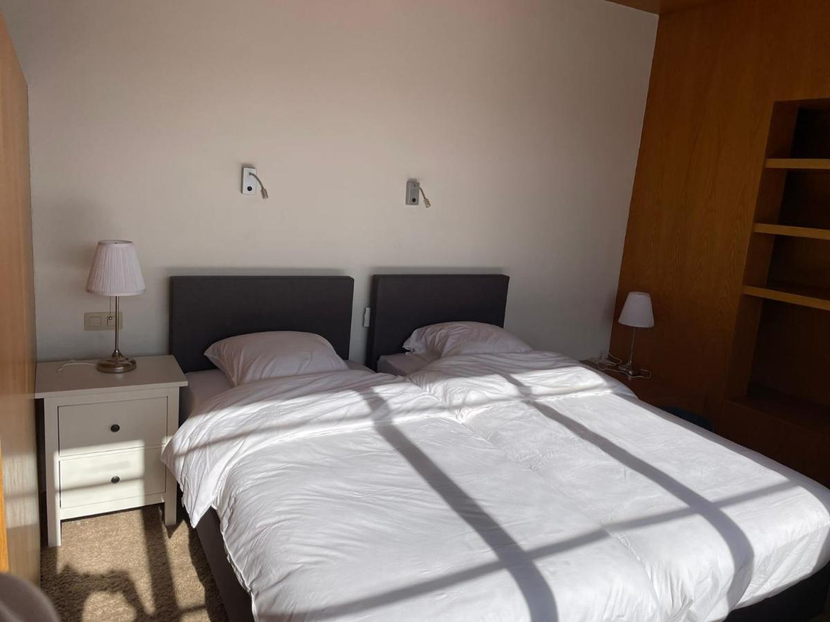 Wielsbeke B&B The White House מראה חיצוני תמונה